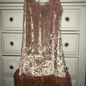 PINK VELVET VINTAGE DRESS